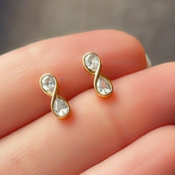 14K Gold Vermeil Infinity Stud Earrings - Picture 15 of 15